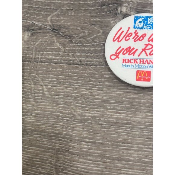 Rick Hansen Man In Motion World Tour 85' 87' McDonalds Vintage Button - Picture 2 of 5